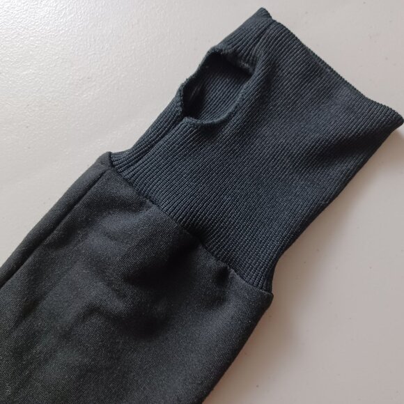 Reflective Graphic Chain Cropped Hoodie - Picture 6 of 16